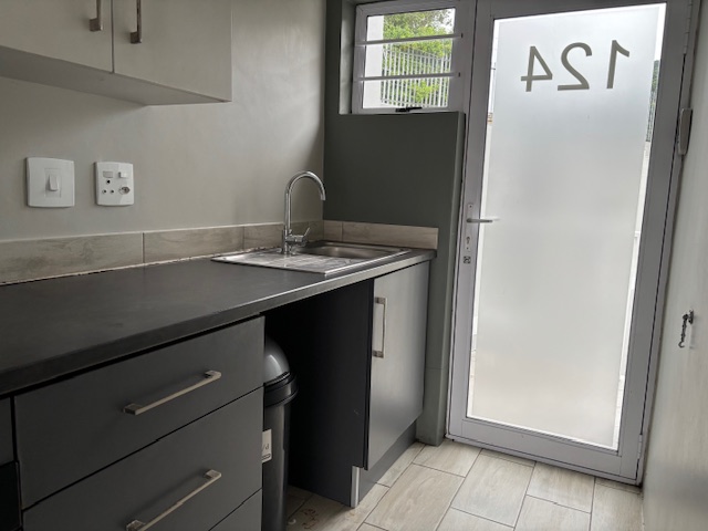 1 Bedroom Property for Sale in Westering Eastern Cape